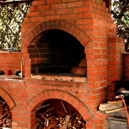 Casa Robert Si Razvan Gæstehus