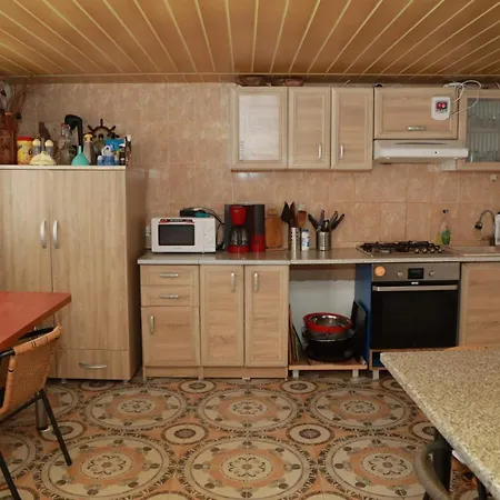 게스트하우스 Casa Robert Si Razvan Năvodari